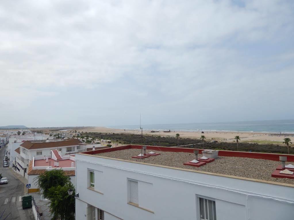 Apartahotel Playa Conil Conil De La Frontera Exterior foto