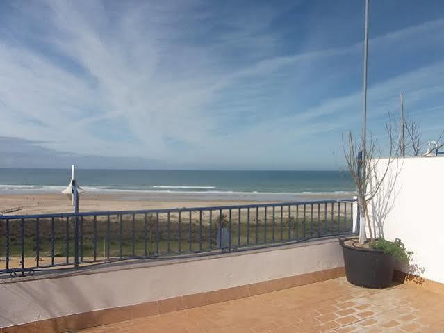 Apartahotel Playa Conil Conil De La Frontera Exterior foto